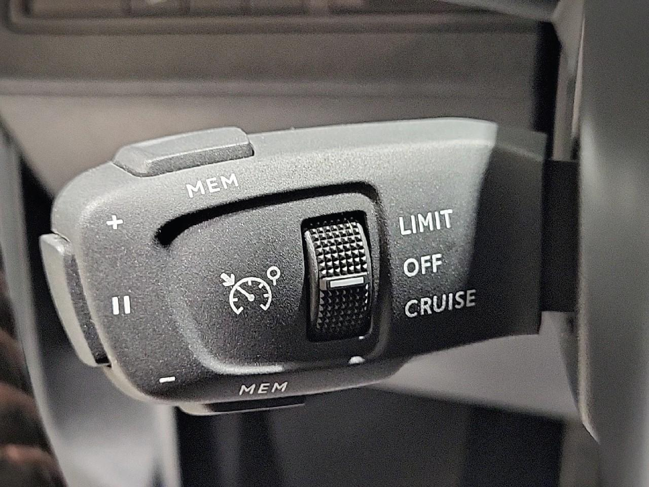 Peugeot 3008 puretech 130ch s&s bvm6 style — photo 22