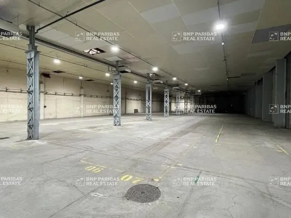Local d'activité 1871 m²
