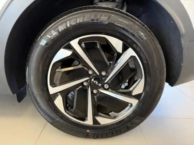 Kia Sportage 1.6 t-gdi 245ch phev active bva6 4wd — photo 6