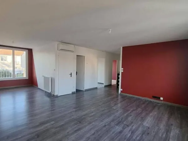 Maison 3 pièces 84 m²
