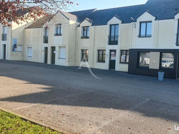 Local commercial 48 m² LIGNE
