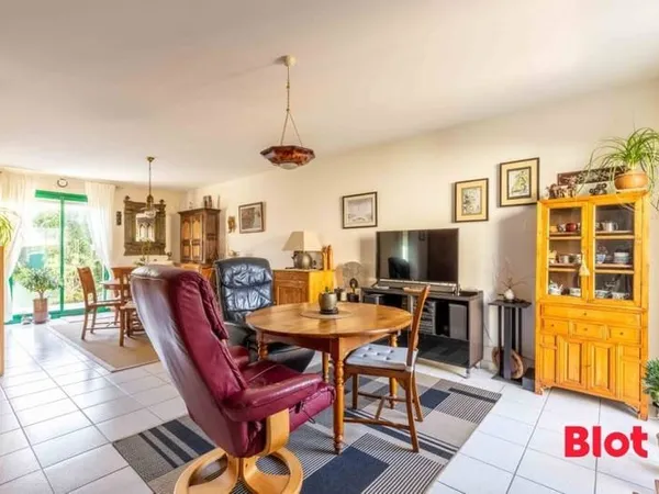 Villa 6 pièces 99 m²