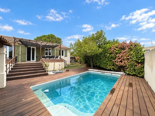 Maison 100m2 3 chambres avec jardin et piscine