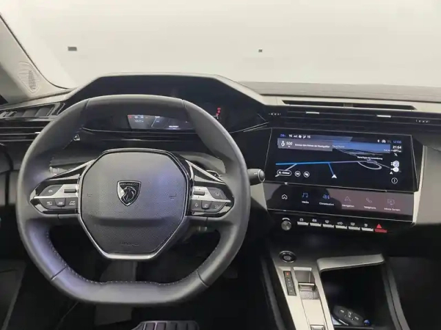 Peugeot 308 hybrid 145 e-dcs6 — photo 16