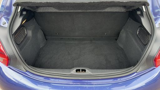 Peugeot 208 1.2 PureTech 68 - Like – 2015 – 73192 km – Essence – Boîte Manuelle — photo 30