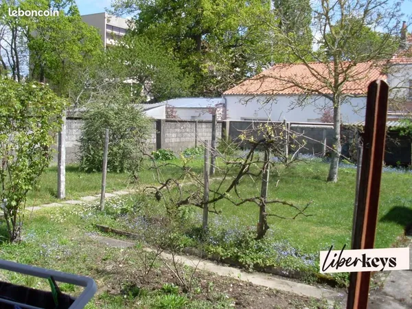 Immeuble 8 pièces 137 m²