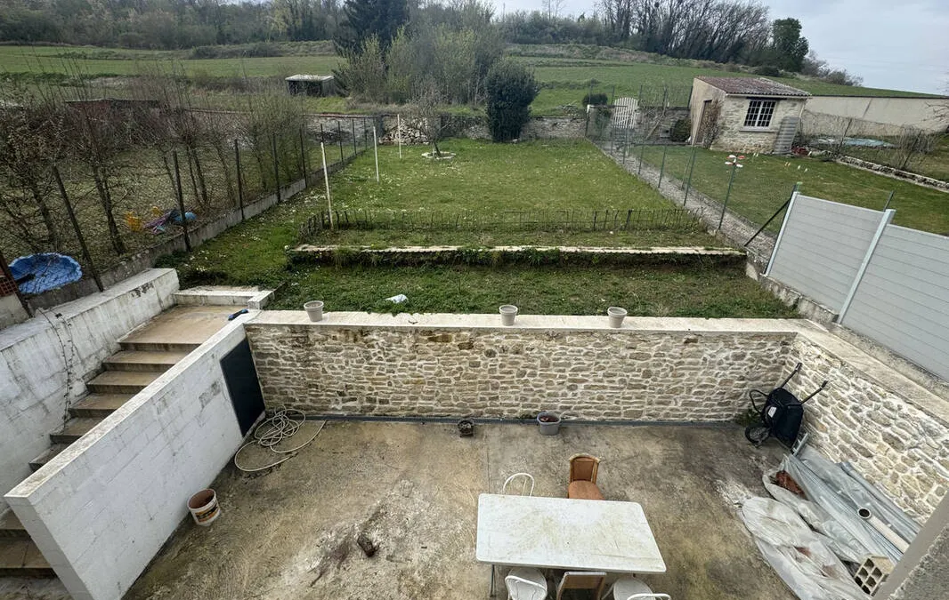 Photo 2