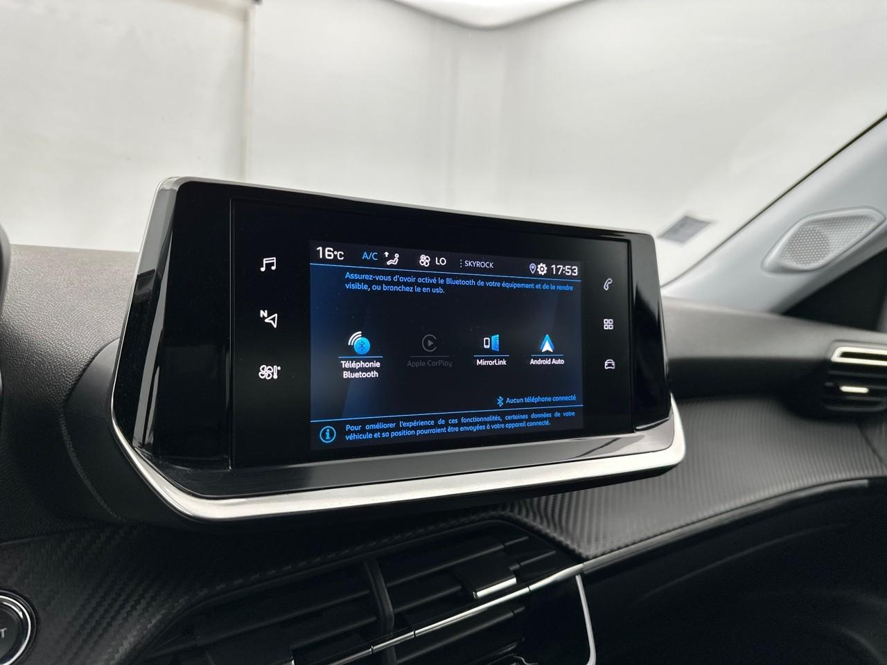 Peugeot 2008 puretech 130 s&s bvm6 allure pack — photo 25