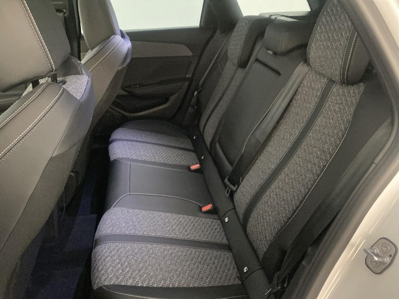 Peugeot 308 sw bluehdi 130ch s&s eat8 allure — photo 10