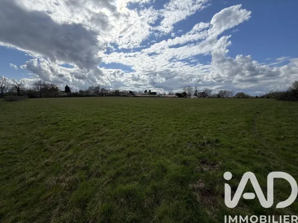 Terrain 536 m²