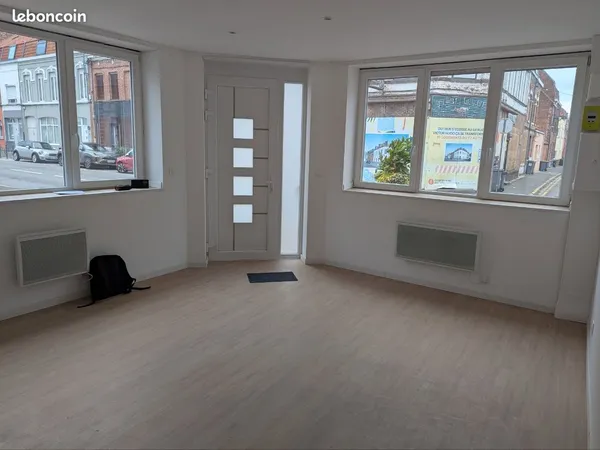 Appartement à louer 2 pièces à Houplines