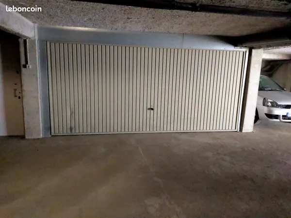 Garage double hyper centre
