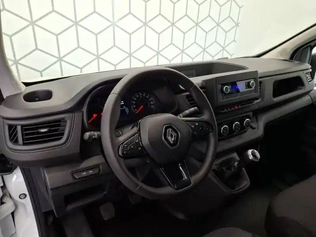 Renault Trafic fg blue dci 130 l1h1 3t gsr2 — photo 11