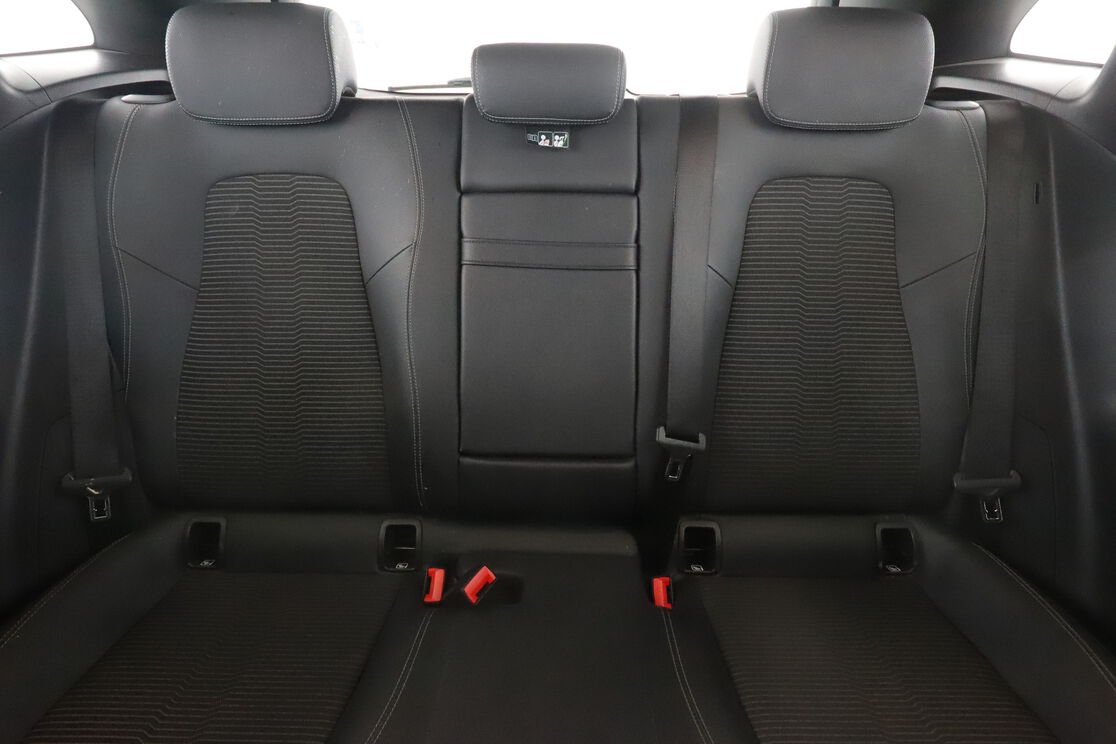 Mercedes-Benz EQA 250 Progressive Line 66.5 kWh — photo 14