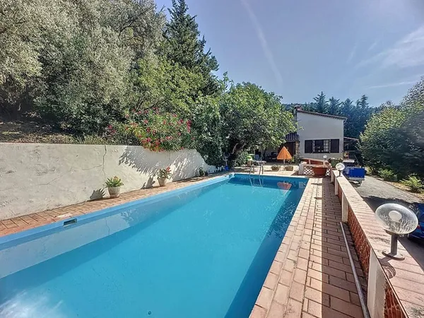 Maison 4 pièces 126 m²