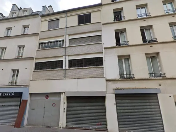 Bureaux 379 m²