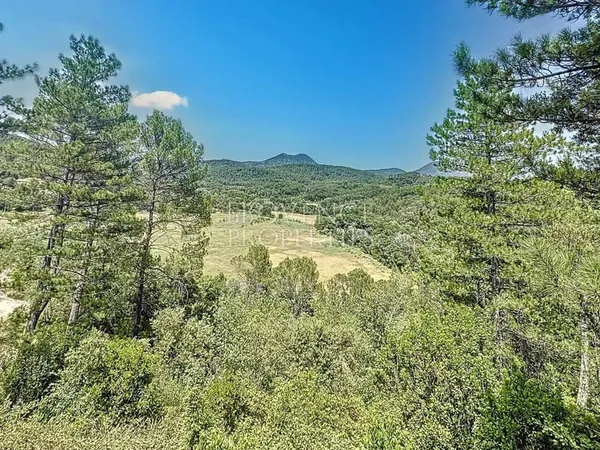 Villa 12 pièces 305 m²