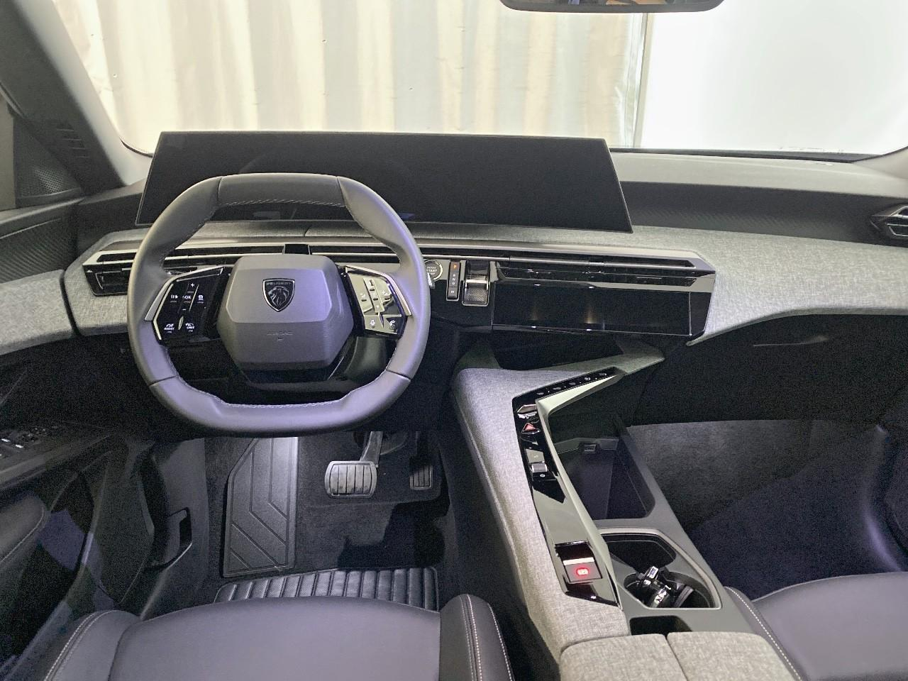 Peugeot 5008 hybrid 145 ch e-dcs6 allure — photo 8