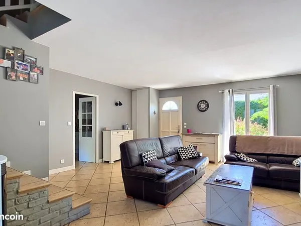 Maison avec garage