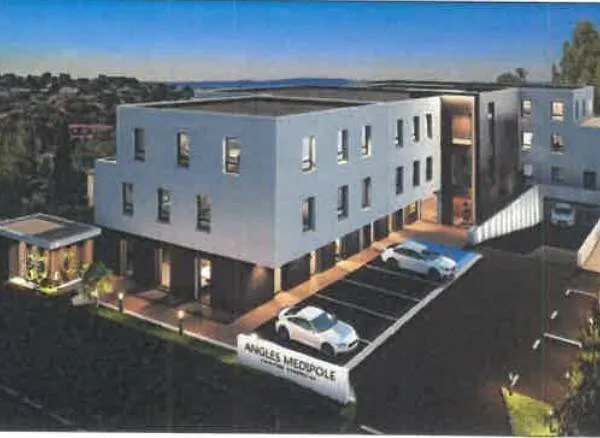 Bureaux 97 m²