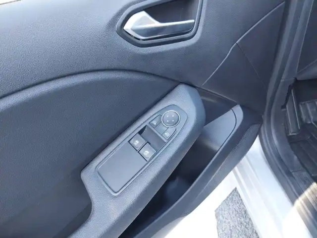 Renault Clio tce 90 — photo 11
