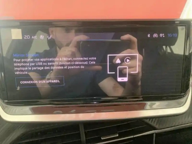 Peugeot 2008 puretech 100 s&amp;s bvm6 — photo 41
