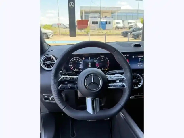 Mercedes Gla 180 d edition 140 — photo 9