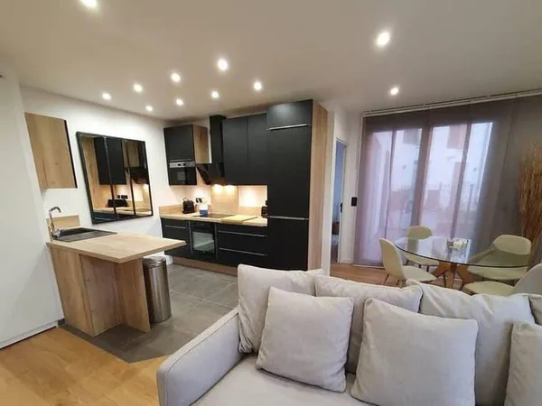 Belle chambre meublée 12m² jardin à Noisy-Le-Grand