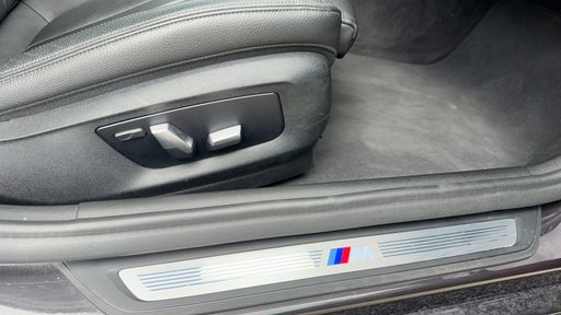 BMW Serie 5 518d 150 Steptronic8 - M Sport – 2020 – 138900 km – Diesel – Boîte Automatique — photo 18