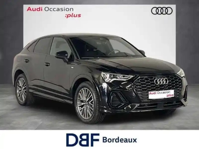 Audi Q3 45 tfsie 245 ch s tronic 6 s line — photo 6