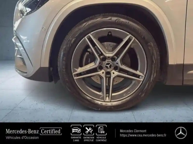 Mercedes Gla 180 d 116ch amg line 8g-dct — photo 20