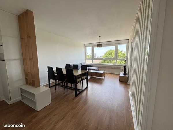 Appartement - 60 m2 - refait à neuf et entièrement meublé