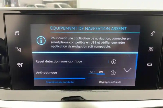 Peugeot 208 puretech 75 s&amp;s bvm5 — photo 15