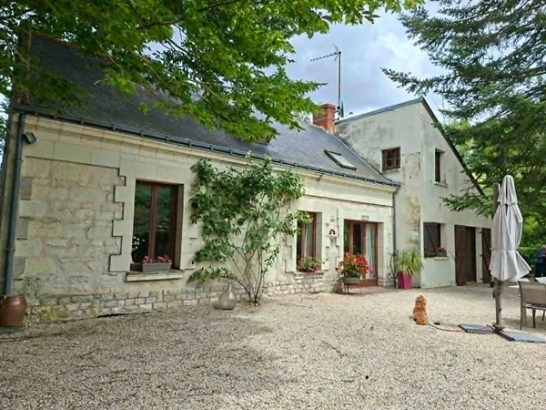 Maison ancienne 4 pièces à vendre à Varennes sur Loire