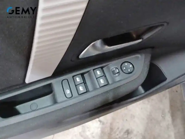 Citroën C4 puretech 130 s&amp;s bvm6 — photo 50