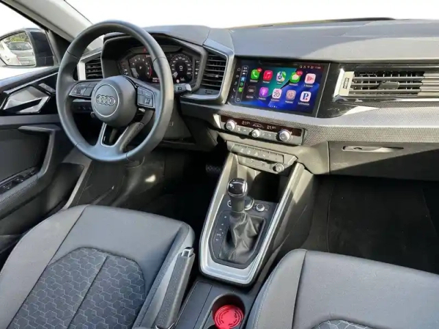 Audi A1 sportback 30 tfsi 116 ch s tronic 7 — photo 9