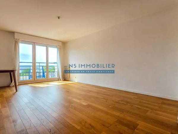 Appartement F3 70m2 + Cave + Parkings