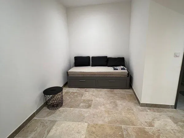 Bagnoles sur ceze appartement