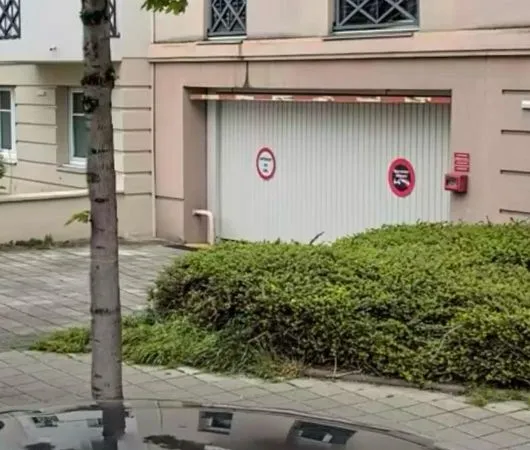 Place de parking à louer - Houilles Gare