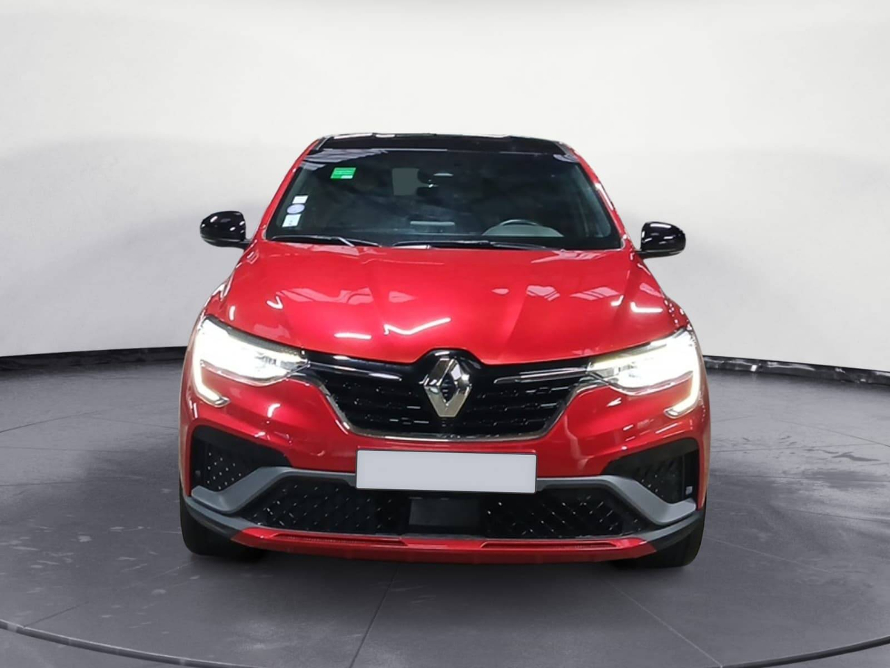 Renault Arkana E-Tech 145 - 21B — photo 8
