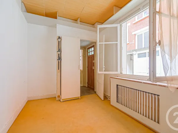 Studio 1 pièce 16 m²