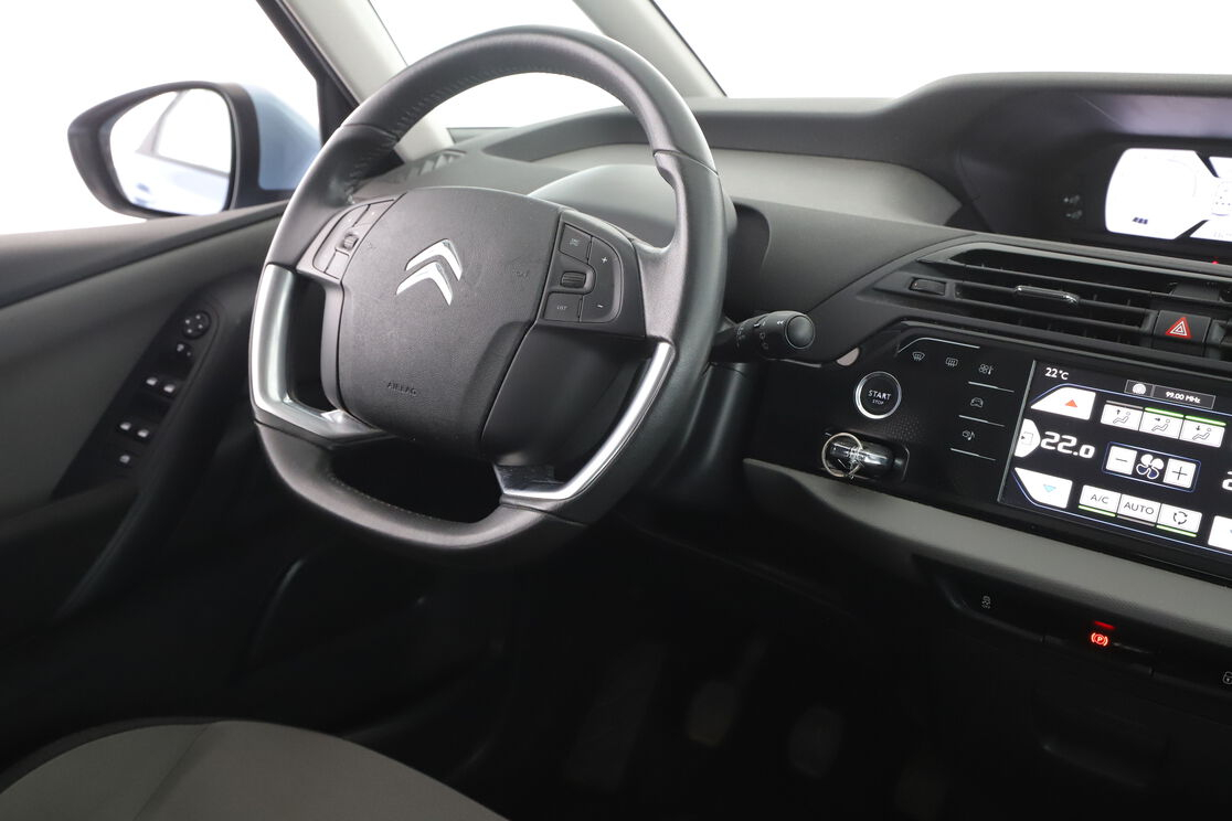 Citroen C4 Picasso 1.6 Blue-HDi Confort — photo 10