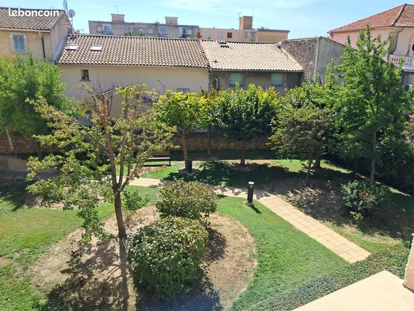 Particulier vend T3/4 en centre ville 159900 Euros