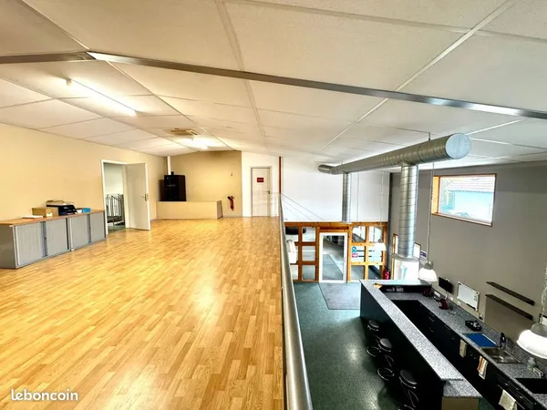Local commercial 929 m² Oberhoffen-sur-Moder