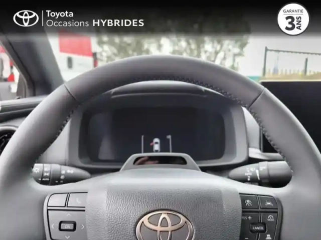 Toyota C-Hr 2.0 hybride rechargeable 225ch graphic my26 — photo 13