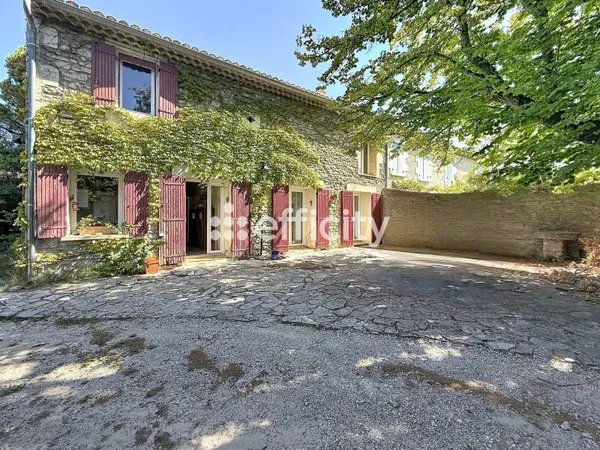 Maison 6 pièces 178 m²