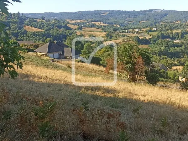 Terrain 2070 m² Dampniat