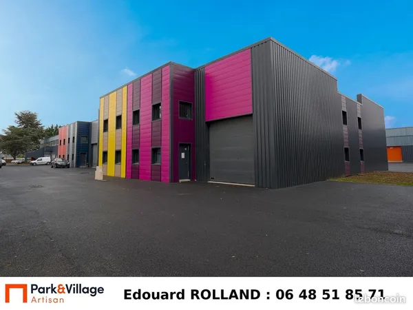 Box d'activité et stockage / Local / à vendre de 164 m² / 179 000 euros