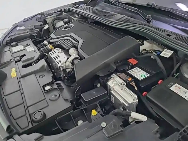 Citroën C4 hybride 136 e-dcs6 — photo 45