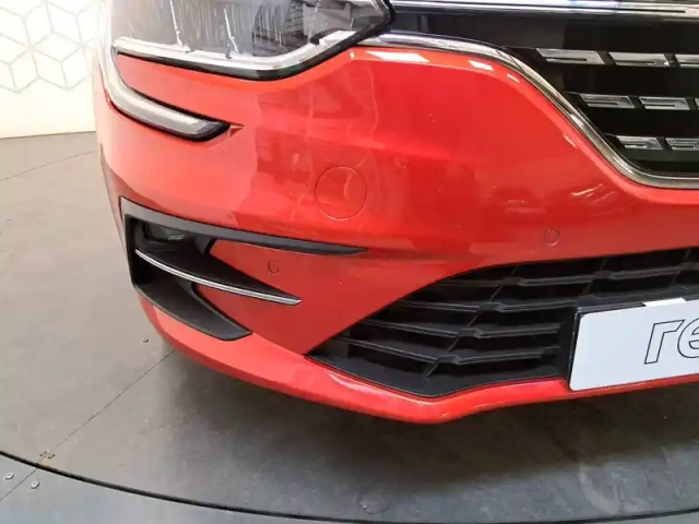 Renault Megane iv estate e-tech plug-in hybrid 160 — photo 9